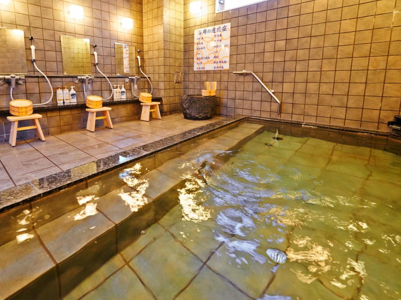 Super Hotel Хиросаки Экстерьер фото